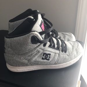 DC hightop shoes